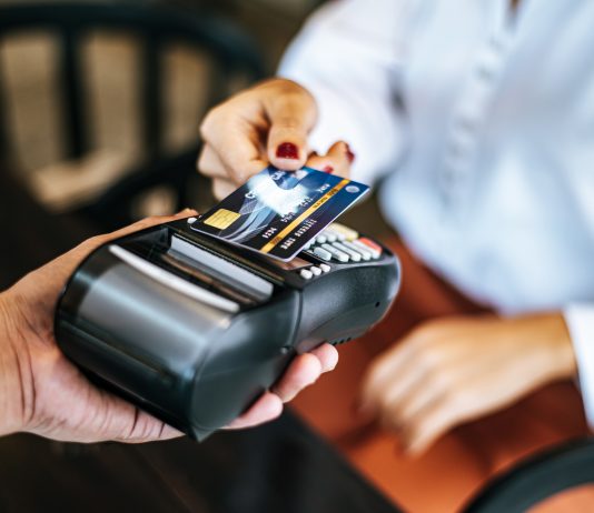 Contribuintes que utilizarem máquinas de Cartão e Débito diferente do CNPJ ou CPF do estabelecimento comercial terão inscrição estadual suspensa