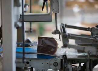 AP. FISCALIZAÇÃO DE FRONTEIRA. RETENÇÃO DE CARGA. EMBALAGEM PLÁSTICA DESTINADA A INDUSTRIALIZAÇÃO, ERRO DE INTERPRETAÇÃO.